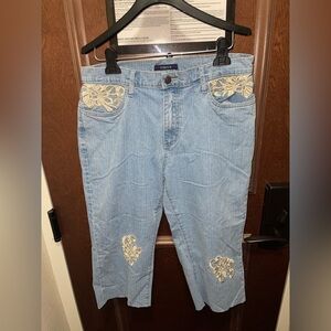 Women's Light Blue Embroidered Jeans Size 33